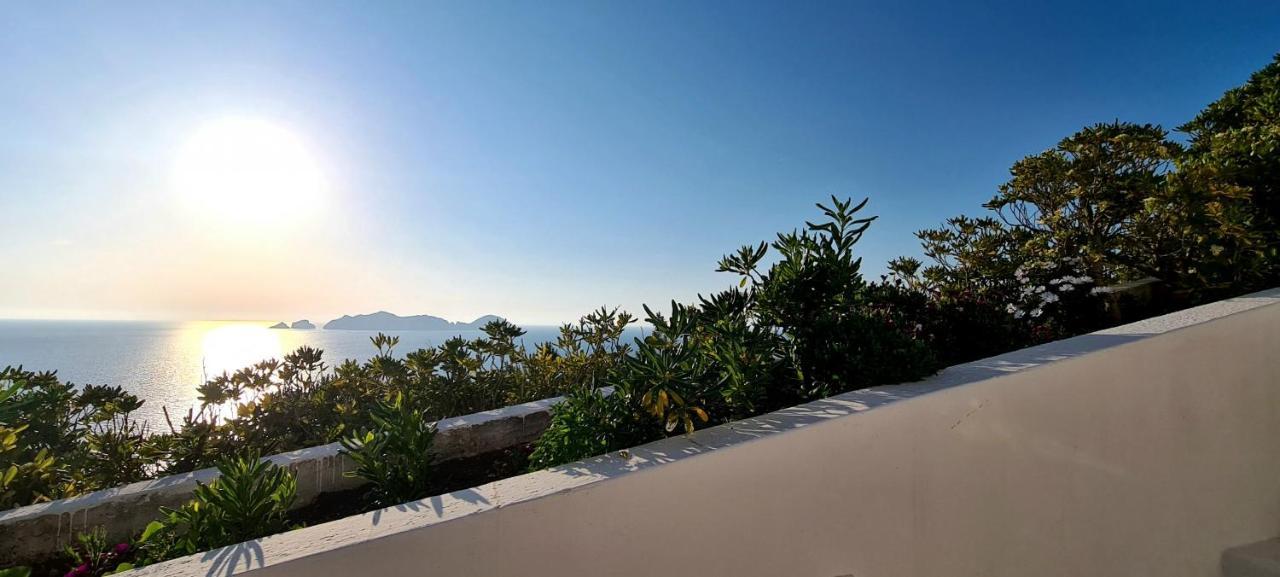 Guest House Villa Il Gabbiano Ponza Dış mekan fotoğraf
