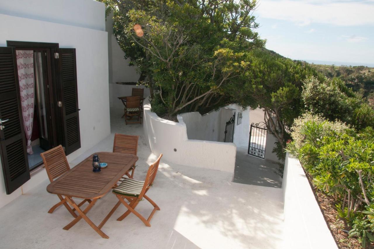 Guest House Villa Il Gabbiano Ponza Dış mekan fotoğraf