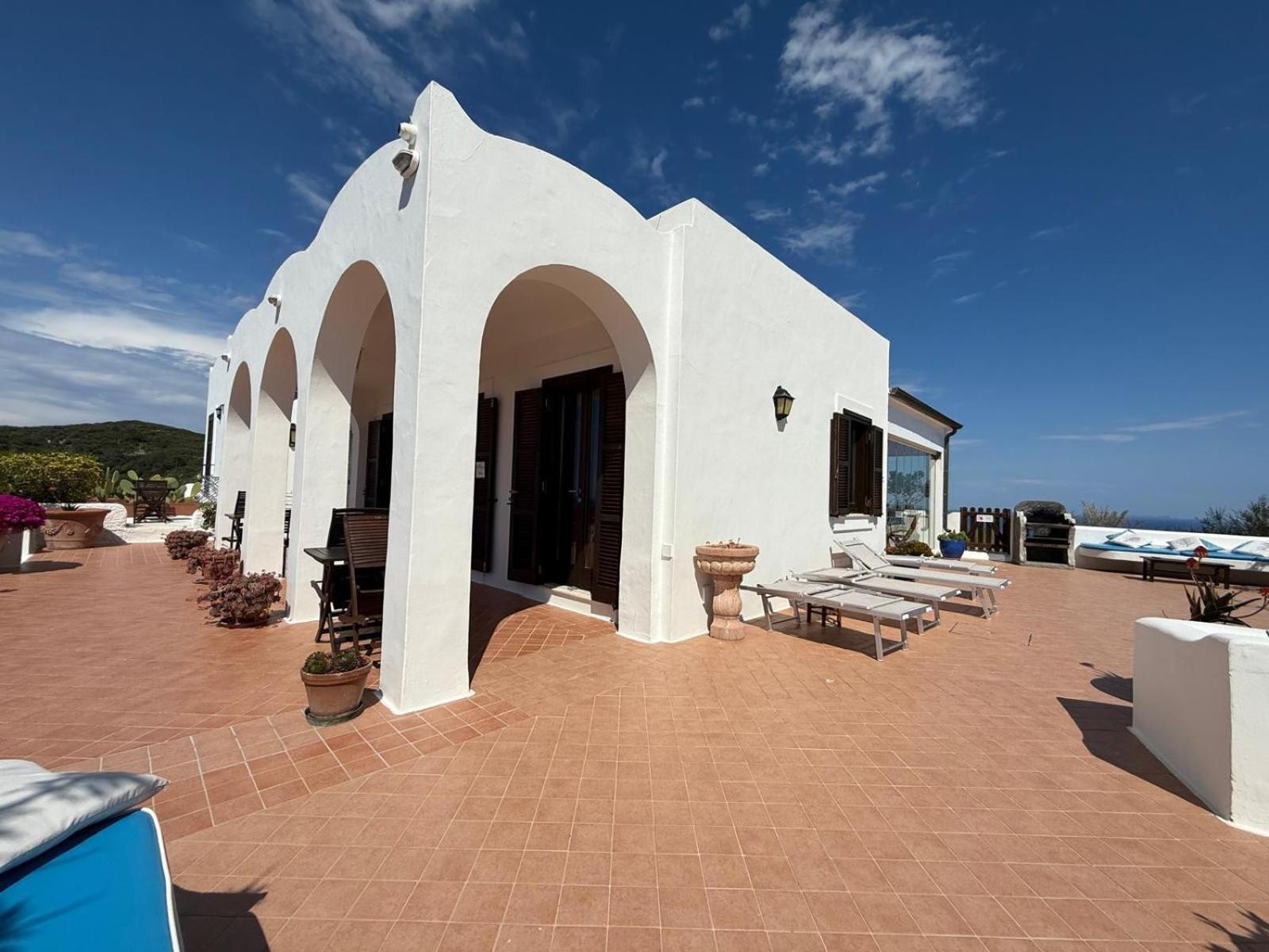 Guest House Villa Il Gabbiano Ponza Dış mekan fotoğraf